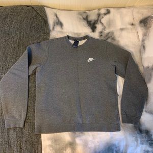 Nike crewneck